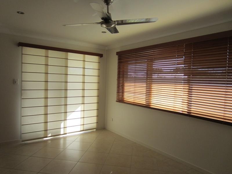 1/6 Bessy Cl, Yamba NSW 2464