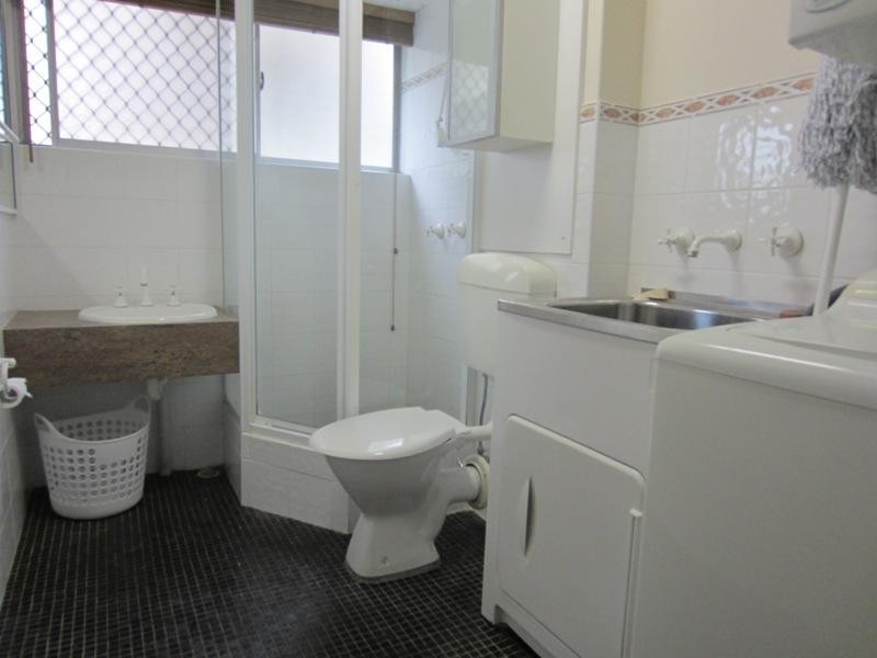 11/12 Clarence St, Yamba NSW 2464