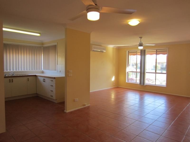 2/24 Heron  Ct, Yamba NSW 2464