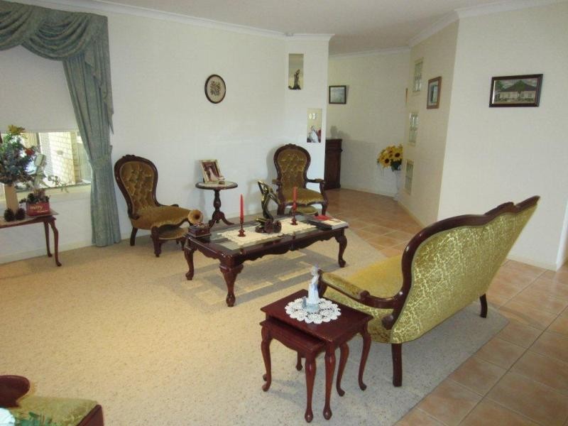 4 The Anchorage -, Yamba NSW 2464