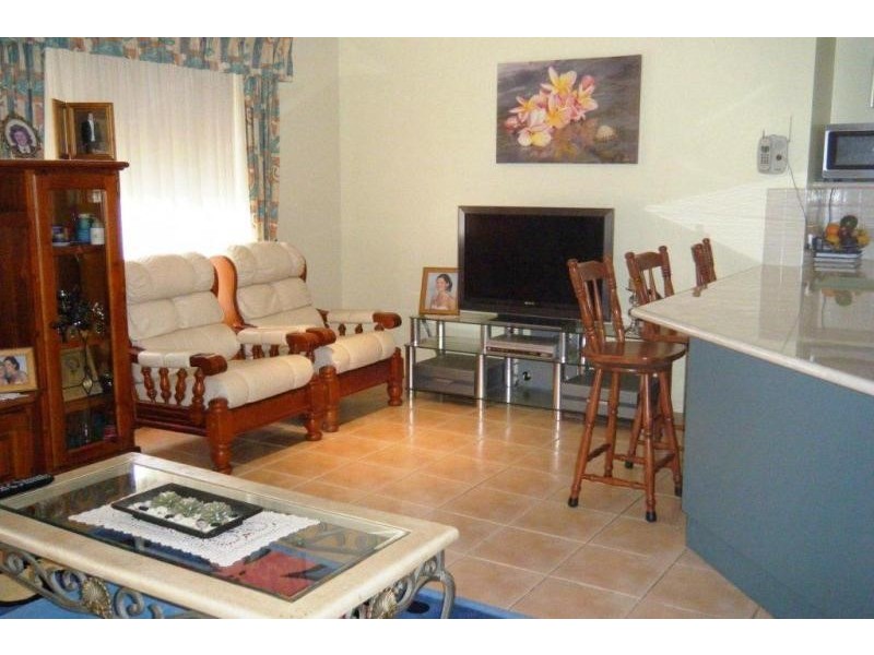 4 The Anchorage -, Yamba NSW 2464
