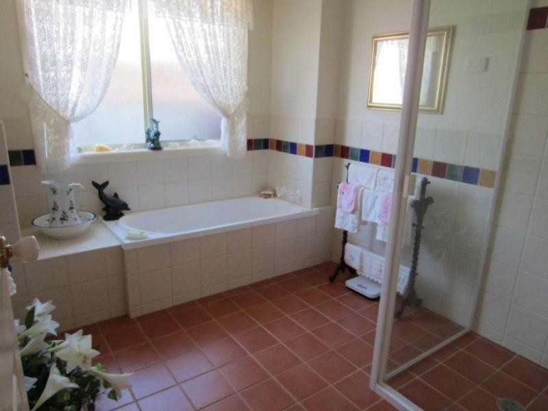 4 The Anchorage -, Yamba NSW 2464