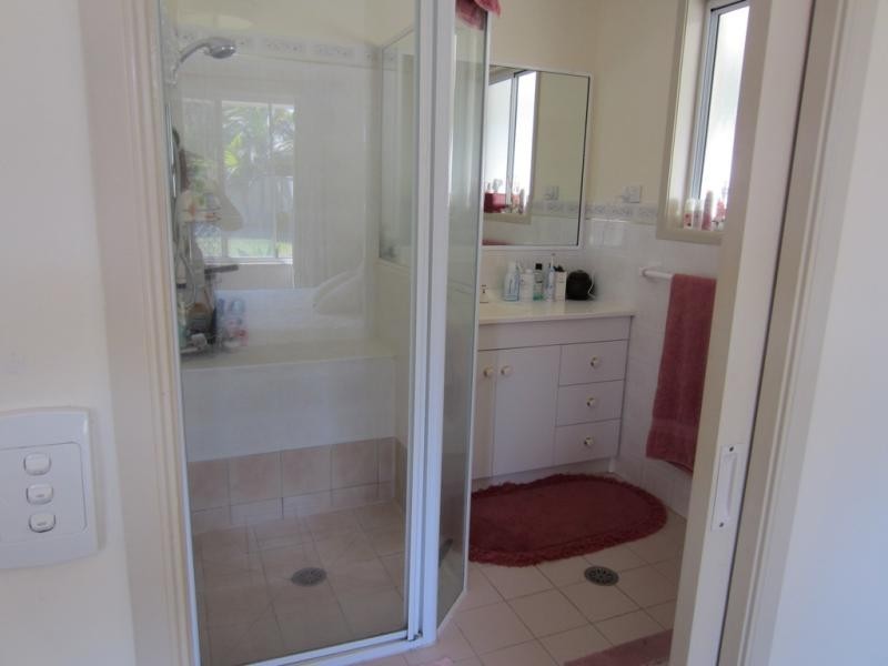 43 Osprey Dr, Yamba NSW 2464