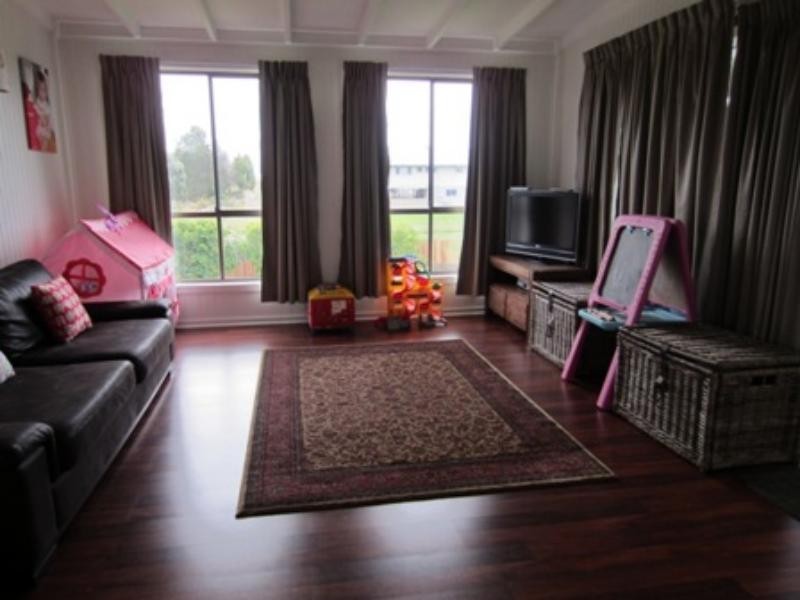 19 Yamba St, Palmers Island NSW 2463