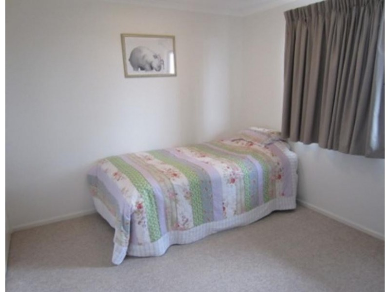 19 Yamba St, Palmers Island NSW 2463