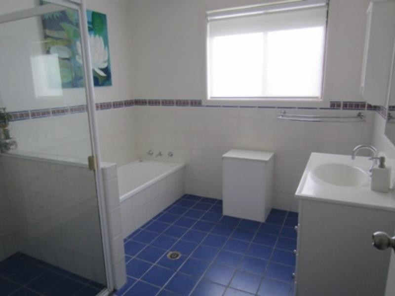 19 Yamba St, Palmers Island NSW 2463