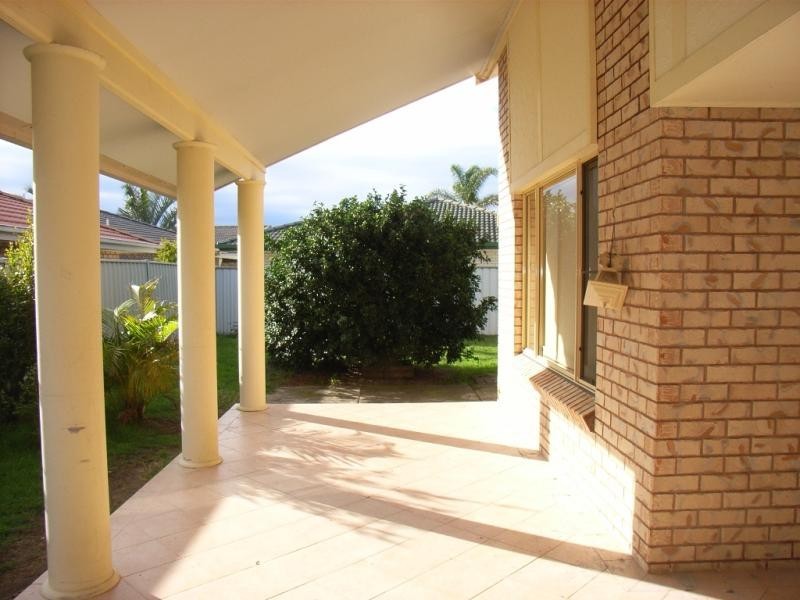 2/53 Gumnut Rd, Yamba NSW 2464