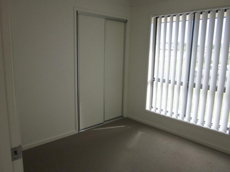 1 Harold Tory Dr, Yamba NSW 2464