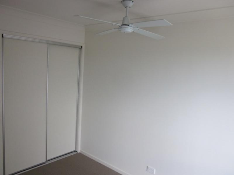 1 Harold Tory Dr, Yamba NSW 2464