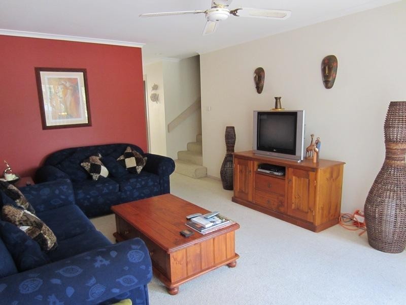 2/16 Beach St, Yamba NSW 2464