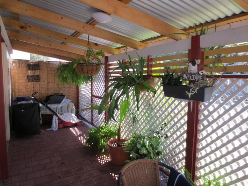 27 Queen  St, Yamba NSW 2464