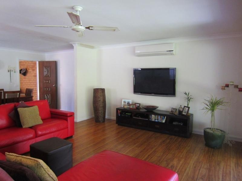 10 Susan St, Yamba NSW 2464