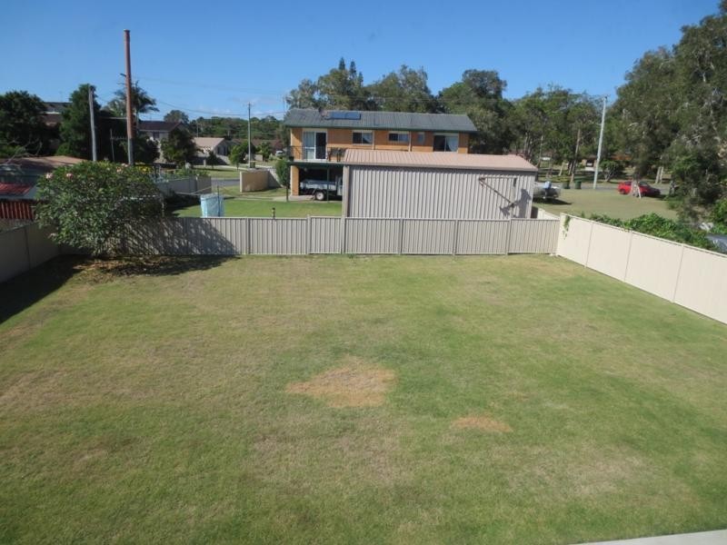 100 Yamba  Rd, Yamba NSW 2464