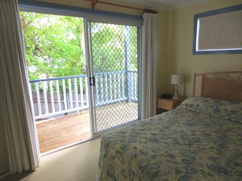 2/4 Coldstream St, Yamba NSW 2464