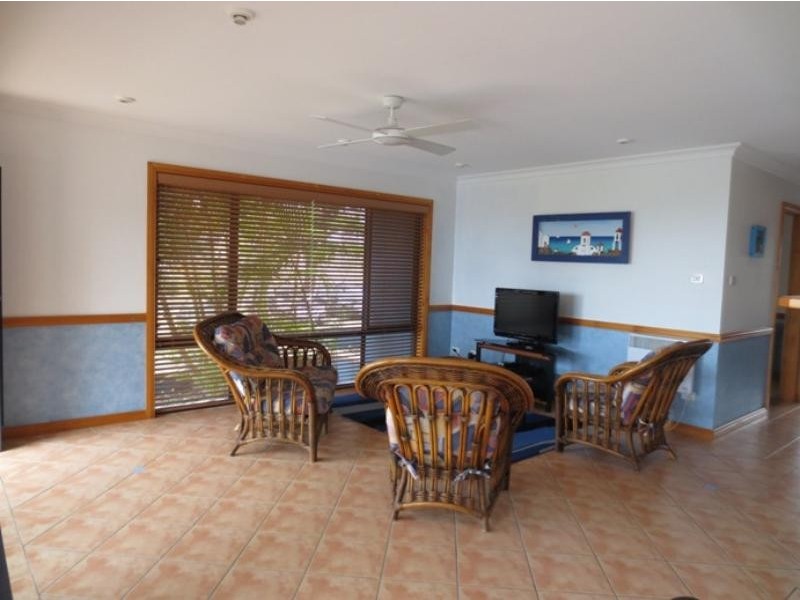 2/29 Clarence St, Yamba NSW 2464