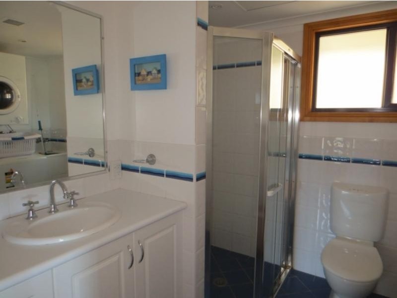 2/29 Clarence St, Yamba NSW 2464