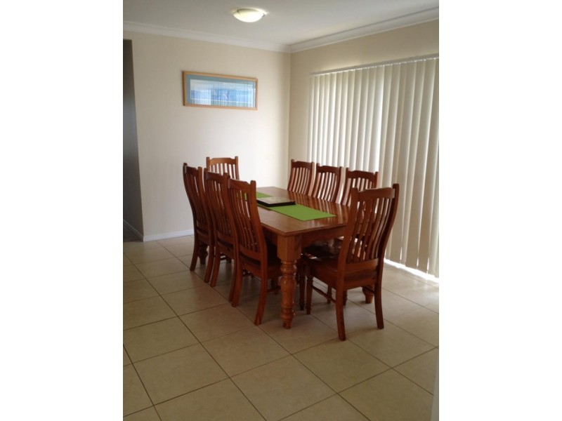 77 The Drive -, Yamba NSW 2464