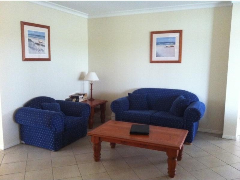 77 The Drive -, Yamba NSW 2464