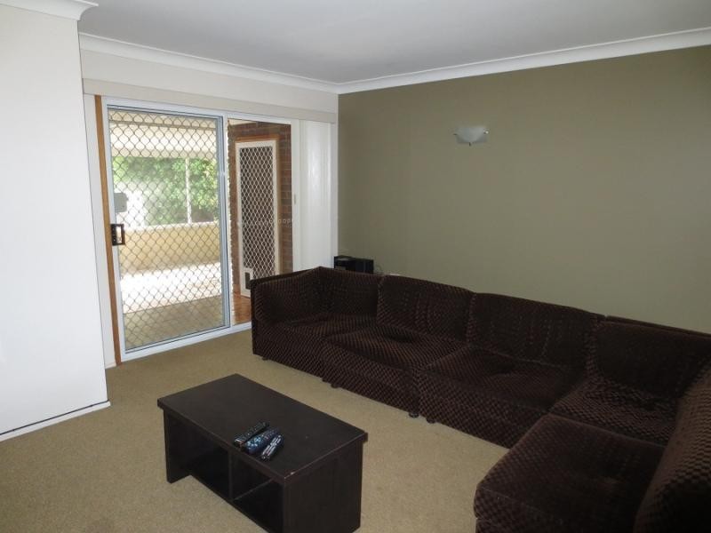 3 Roselands Ave, Yamba NSW 2464