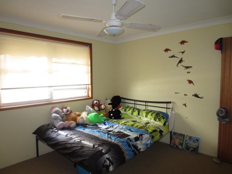 3 Roselands Ave, Yamba NSW 2464