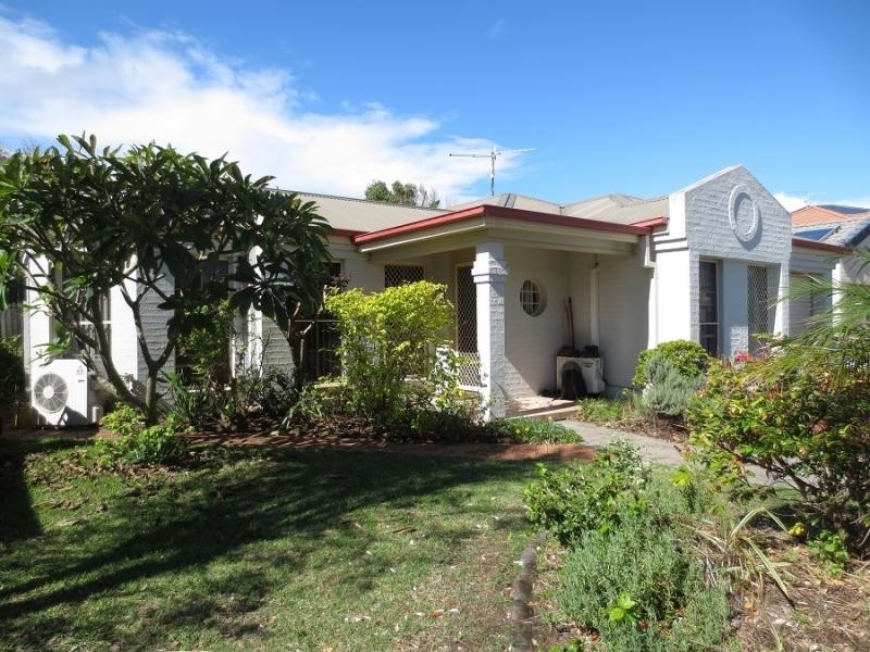 14 Beachside  Way, Yamba NSW 2464