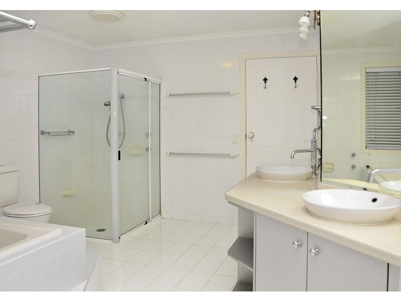 38 Palm Tce, Yamba NSW 2464