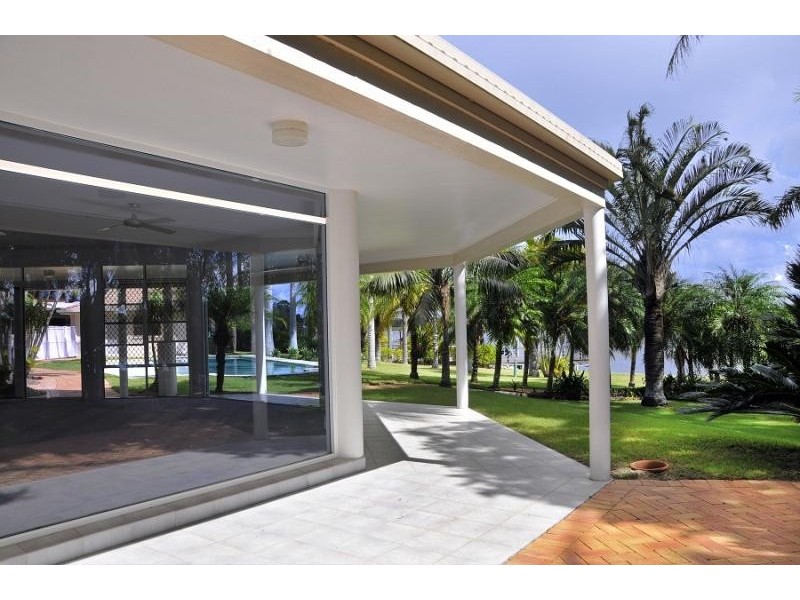 38 Palm Tce, Yamba NSW 2464