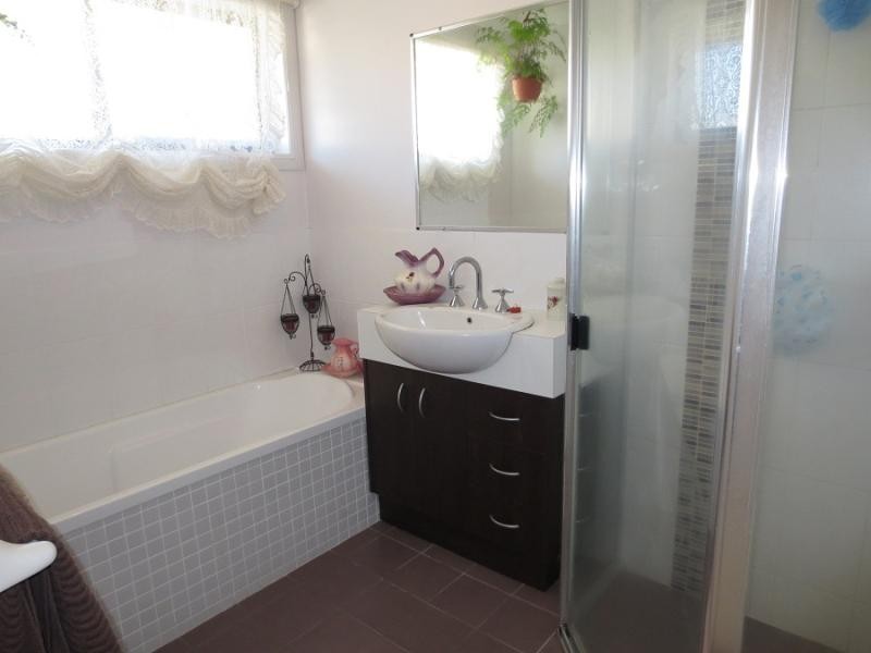 3 Investigators Pl, Yamba NSW 2464