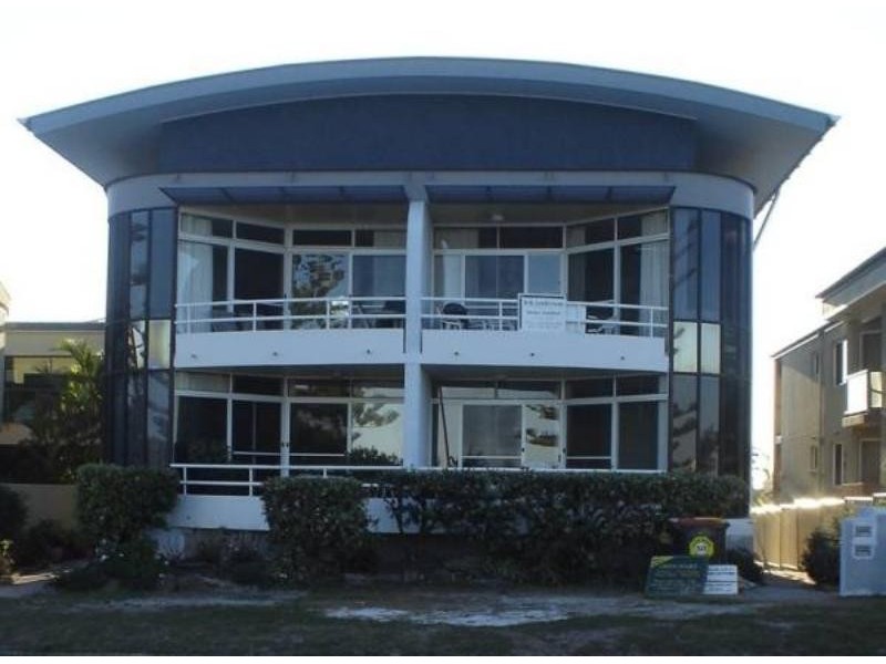 1/7 Pacific Pde, Yamba NSW 2464