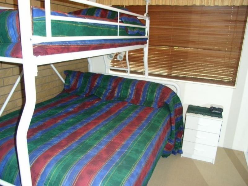 1/3 Queen St, Yamba NSW 2464