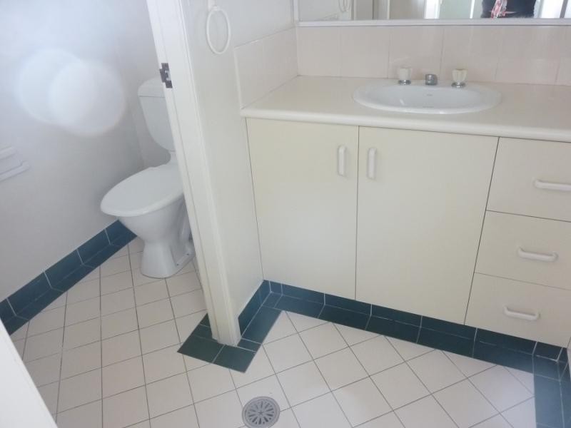 2/6 Daring Cl, Yamba NSW 2464