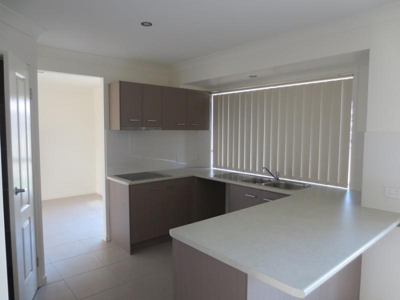 1/24 Kookaburra Ct, Yamba NSW 2464
