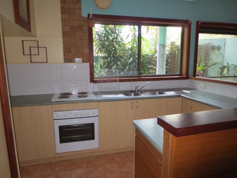 2/17 The Crescent -, Angourie NSW 2464