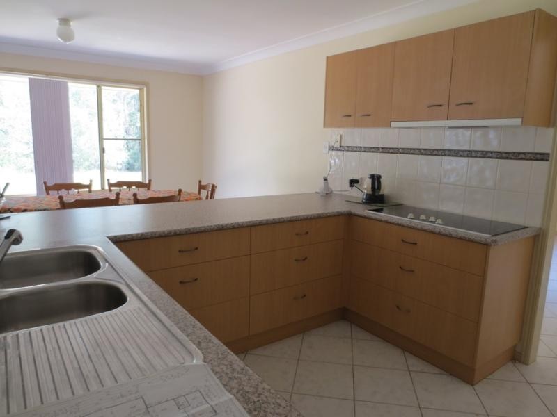 7 Kookaburra Ct, Woombah NSW 2469