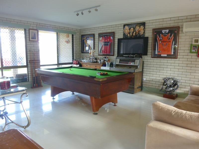 6 Bent  St, Yamba NSW 2464