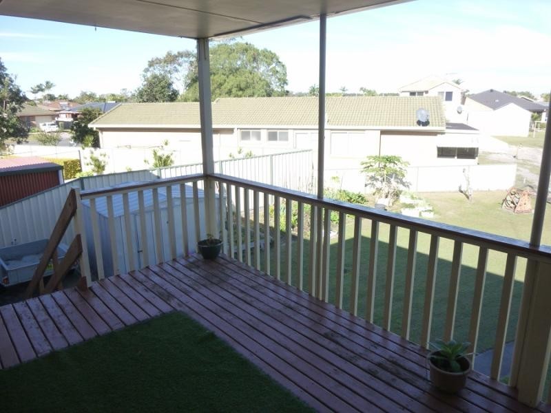 1 Westringia Pl, Yamba NSW 2464