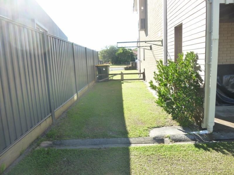 1 Westringia Pl, Yamba NSW 2464