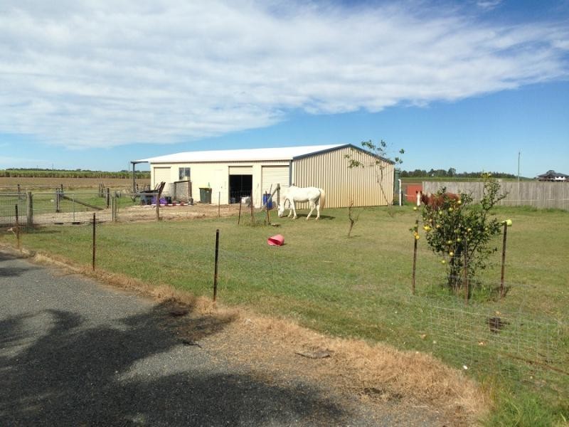 12 Gillies Lane, Palmers Island NSW 2463