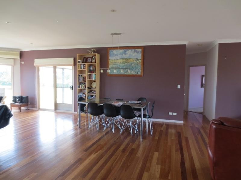 12 Gillies Lane, Palmers Island NSW 2463