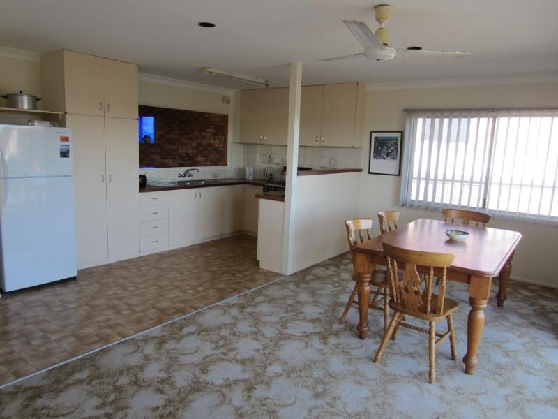 80 Yamba St, Yamba NSW 2464