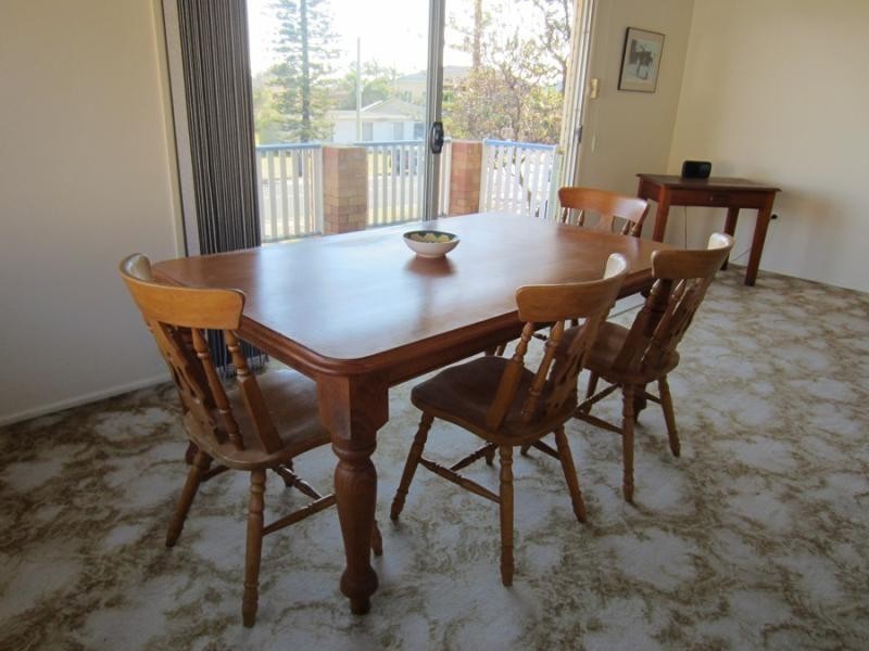 80 Yamba St, Yamba NSW 2464