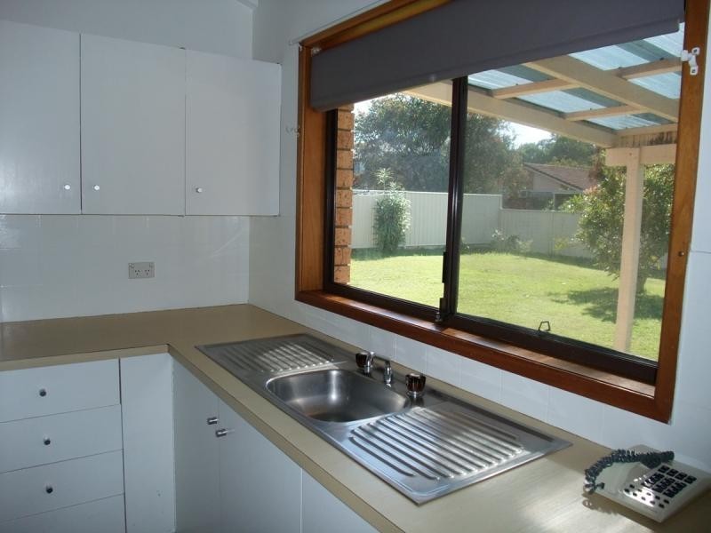 10 Binnacle Ct, Yamba NSW 2464