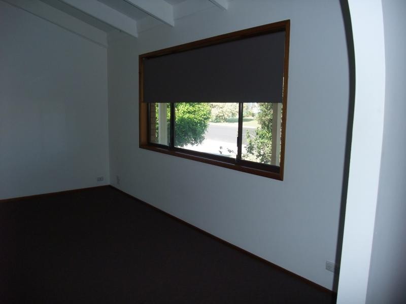 10 Binnacle Ct, Yamba NSW 2464