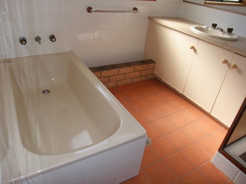 10 Binnacle Ct, Yamba NSW 2464