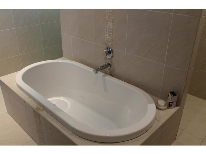 121 Lakes   Bvd, Wooloweyah NSW 2464