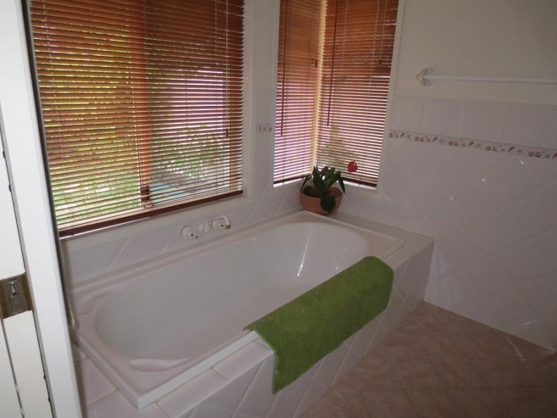 2/14 Conrad Cl, Iluka NSW 2466