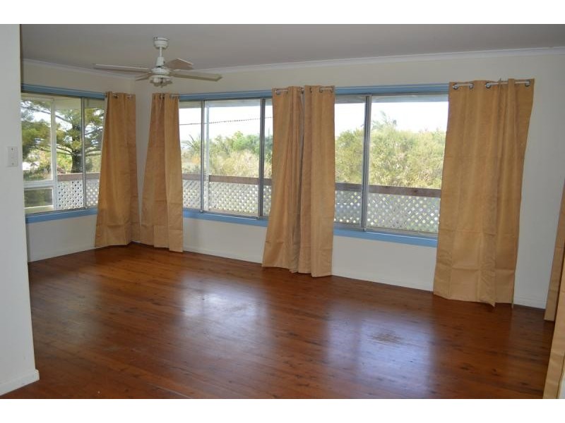 40-42 Adams St, Woombah NSW 2469