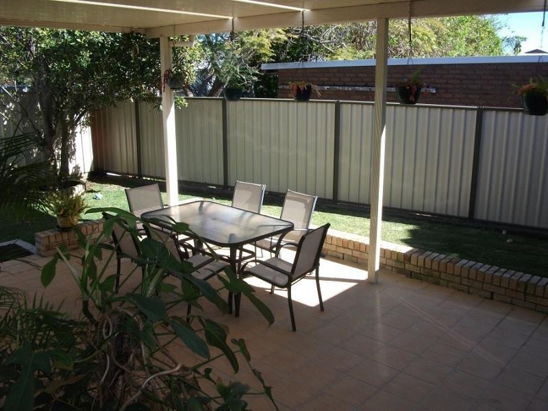 44 Park Ave, Yamba NSW 2464