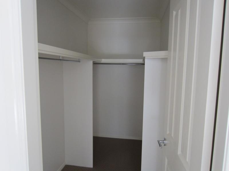 6a Tom Thumb Pl, Yamba NSW 2464