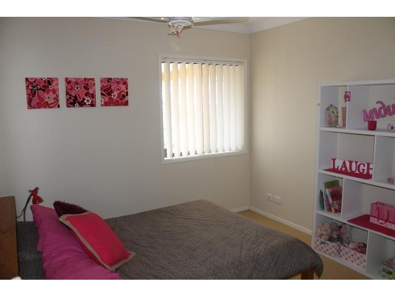 32  Oceania Ct, Yamba NSW 2464
